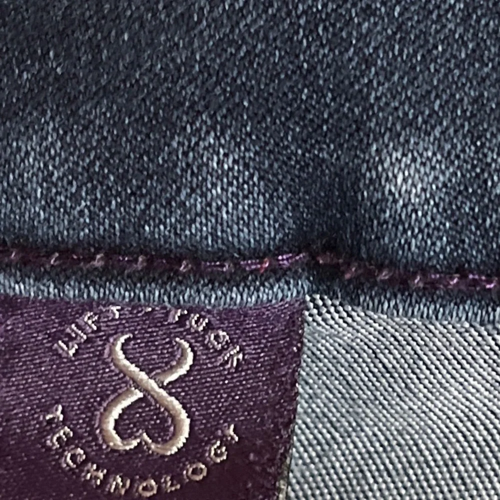 NYDJ Dark Wash Lift Tuck Jeggings 6 - Picture 6 of 6